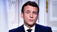 Macron : après son intervention du 31, les photos de sa carte étudiant refont surface